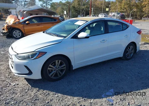 2017 Hyundai Elantra Se из США, поврежденный, VIN 5NPD84LF7HH161512